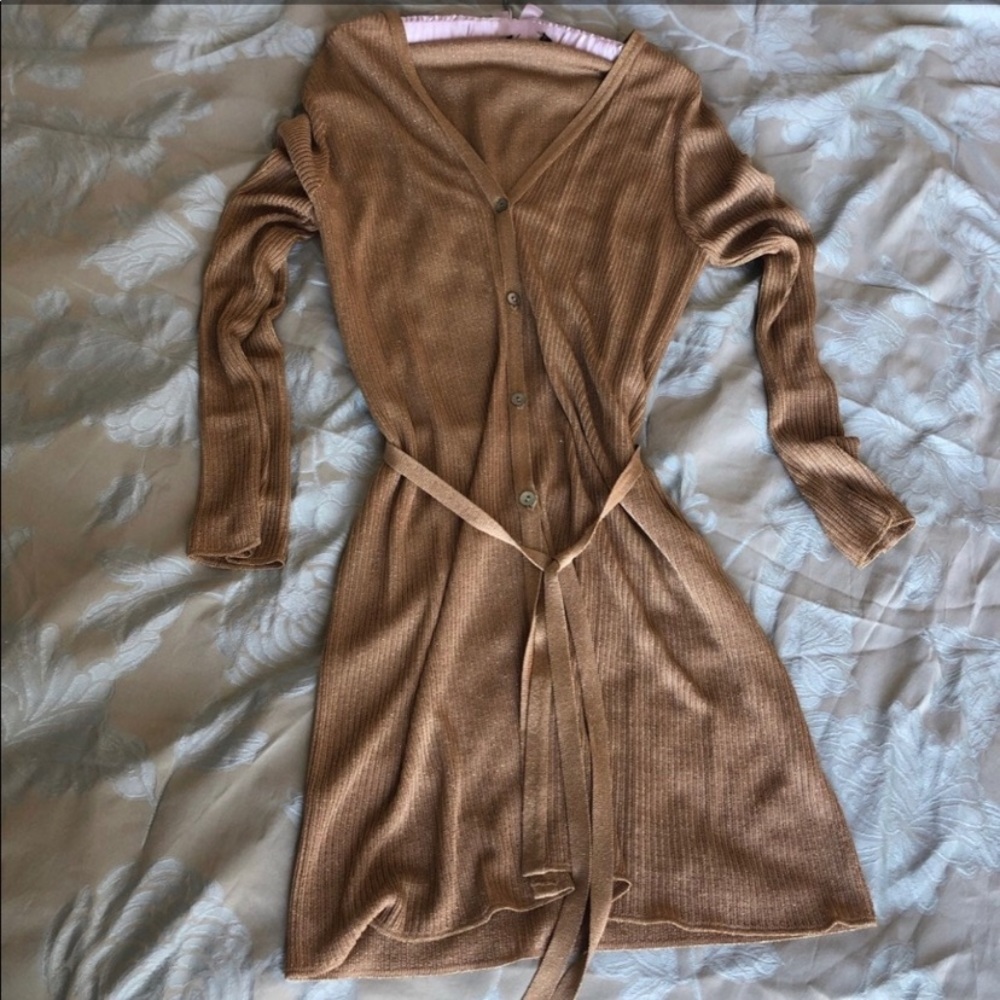 Gold very beatiful cardigan